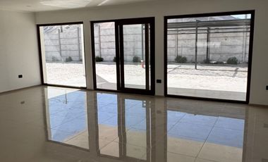 SE ARRIENDA HERMOSA CASA EN PARCELACIÓN A 5 MIN DE COPIAPO