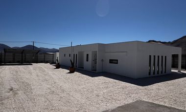 SE ARRIENDA HERMOSA CASA EN PARCELACIÓN A 5 MIN DE COPIAPO