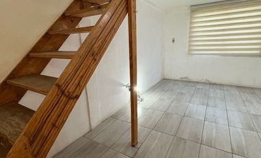 HERMOSA CASA EN EL PALOMAR EN ARRIENDO