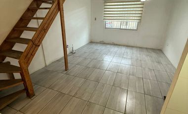 HERMOSA CASA EN EL PALOMAR EN ARRIENDO