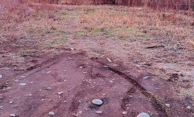 BUEN SECTOR SITIO ERIAZO, CON LUZ Y AGUA