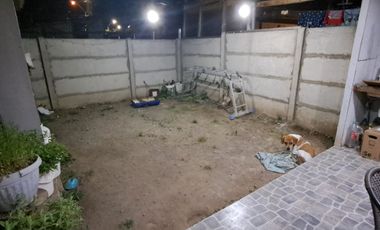LINDA CASA DE DOS PISOS, REMODELADA