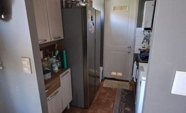 LINDA CASA DE DOS PISOS, REMODELADA