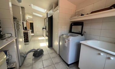 Casa en arriendo en LAS CONDES