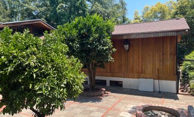 Casa en arriendo en LAS CONDES