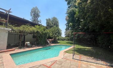 Casa en arriendo en LAS CONDES