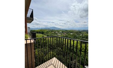 APARTAMENTO EN CERRITOS