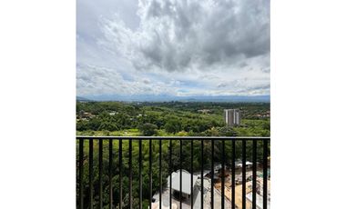 APARTAMENTO EN CERRITOS