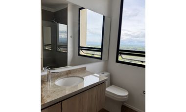 APARTAMENTO EN CERRITOS