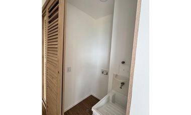 APARTAMENTO EN CERRITOS