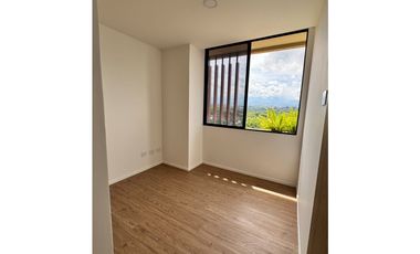 APARTAMENTO EN CERRITOS