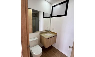 APARTAMENTO EN CERRITOS