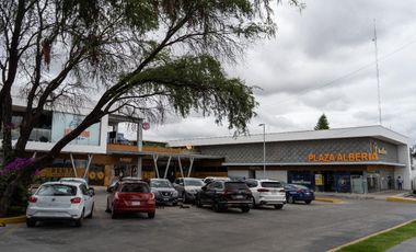 VENTA DE LOCALES EN PLAZA ALBERIA