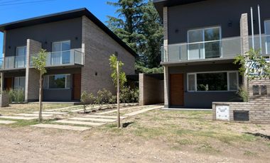 Duplex En Venta Barrio Golf Sierra De La Ventana
