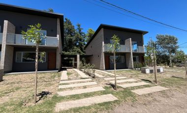 Duplex En Venta Barrio Golf Sierra De La Ventana