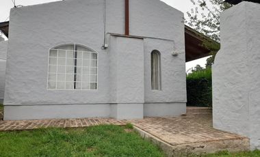 Complejo En Venta Barrio Golf Sierra De La Ventana. Gran Oportunidad, Frente Al Rio Con Hermosas Vistas Y Gran Cercanía Al Centro Comercial.
