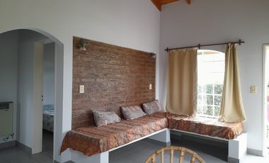 Complejo En Venta Barrio Golf Sierra De La Ventana. Gran Oportunidad, Frente Al Rio Con Hermosas Vistas Y Gran Cercanía Al Centro Comercial.