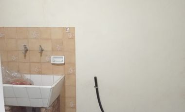 Casa En Venta En Sierra De La Ventana Con Jardín