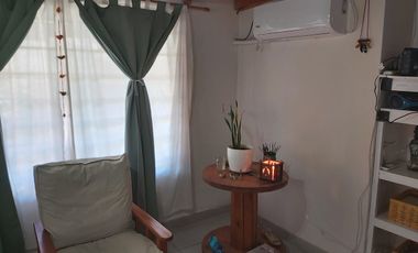 Casa En Venta En Sierra De La Ventana Con Jardín