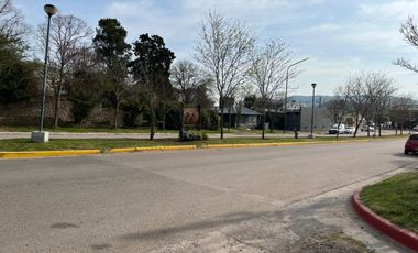 Hostel De 7 Dormitorios Centro De Sierra De La Ventana