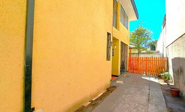 Casa en Venta en CASA CON EXCELENTE UBICACIÓN EN PROVIDENCIA