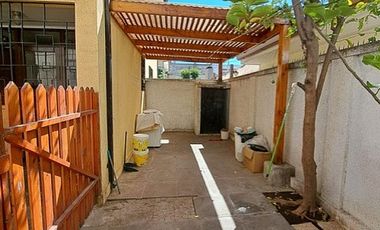 Casa en Venta en CASA CON EXCELENTE UBICACIÓN EN PROVIDENCIA