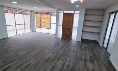 Casa en Venta en Riquelme y Limon Verde