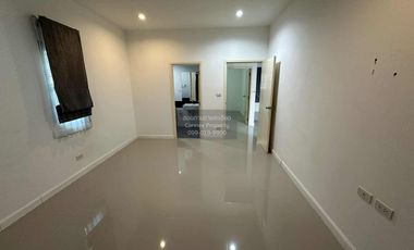 FOR SELL House The Town Bangkham - Lang Sirindhorn  CX-141367