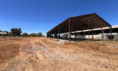 Terreno con galpon industrial frente a ruta 5 sur