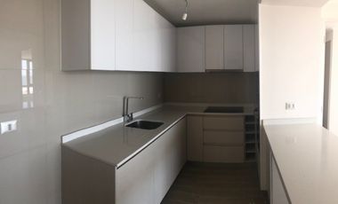 Departamento con finas terminaciones en primera linea, año corrido en Brisamar