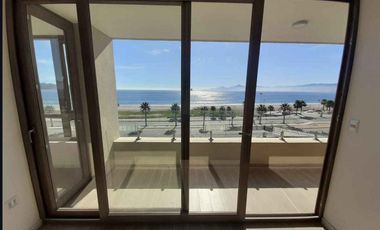 Departamento con finas terminaciones en primera linea, año corrido en Brisamar