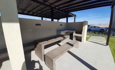 Departamento con finas terminaciones en primera linea, año corrido en Brisamar