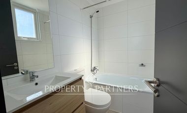 Moderno Departamento Nuevo en Arriendo año Corrido