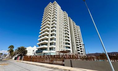 Moderno Departamento Nuevo en Arriendo año Corrido