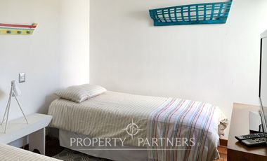 Arriendo marzo -diciembre: Cómodo departamento con jardín en Marbella