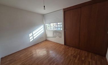 Casa en condominio en renta en Santiago Tianguistenco de Galeana, Tianguistenco, México