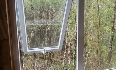 EN VENTA CASA CON ORILLA DE RIO, VIVE PATAGONIA