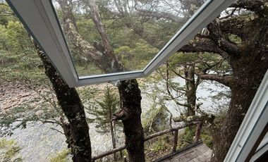 EN VENTA CASA CON ORILLA DE RIO, VIVE PATAGONIA
