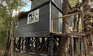 EN VENTA CASA CON ORILLA DE RIO, VIVE PATAGONIA