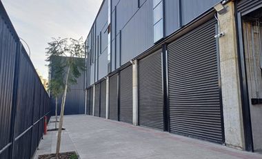Local Comercial en Arriendo en Av. Recoleta// Davila Baeza // Metro Patronato
