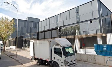 Local Comercial en Arriendo en Av. Recoleta// Davila Baeza // Metro Patronato