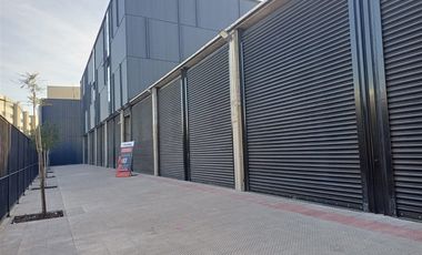 Local Comercial en Arriendo en Av. Recoleta// Davila Baeza // Metro Patronato