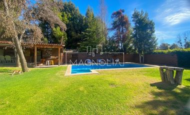 Casa en Arriendo en Condominio Parque San Fuentes