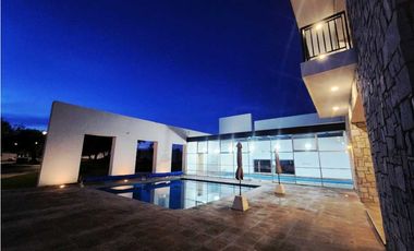 Venta casa de una planta coto privado Xaramá Poniente Aguascalientes