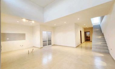 Venta casa de una planta coto privado Xaramá Poniente Aguascalientes