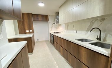 APARTAMENTO EN ARRIENDO UBICADO EN EL POBLADO SECTOR LAS SANTAS