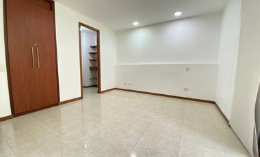 APARTAMENTO EN ARRIENDO UBICADO EN EL POBLADO SECTOR LAS SANTAS