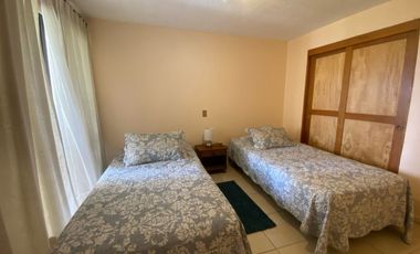 A PASOS DEL CASINO ENJOY