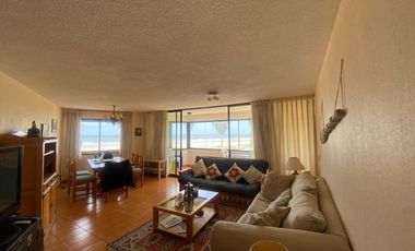 A PASOS DEL CASINO ENJOY