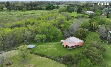 Chacra en venta con 2 casas